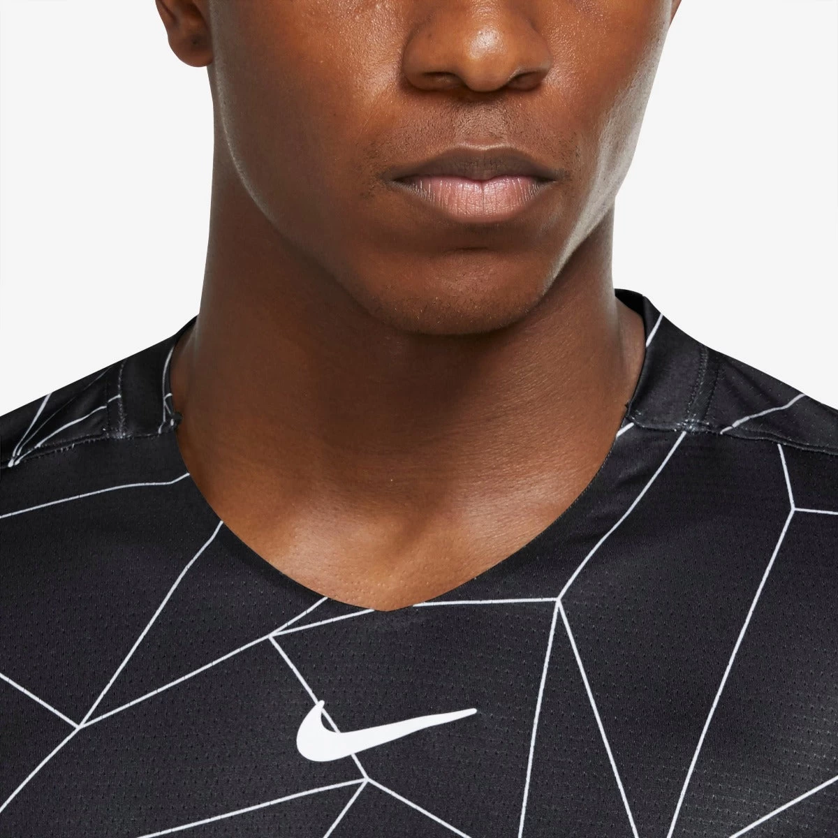 Nike Men's Dri-FIT Advantage Print Top (Black/White) 4 Nike Men's Dri-FIT Advantage Print Top (Black/White) - Image 2