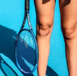 Diadem Elevate Tour 98 V3 13 Diadem Elevate Tour 98 V3 -Racquet Equipment Shop Elevatev3Shoot 35 720x bf2dafc6 0bde 4f08 84d0 84674e5c3079